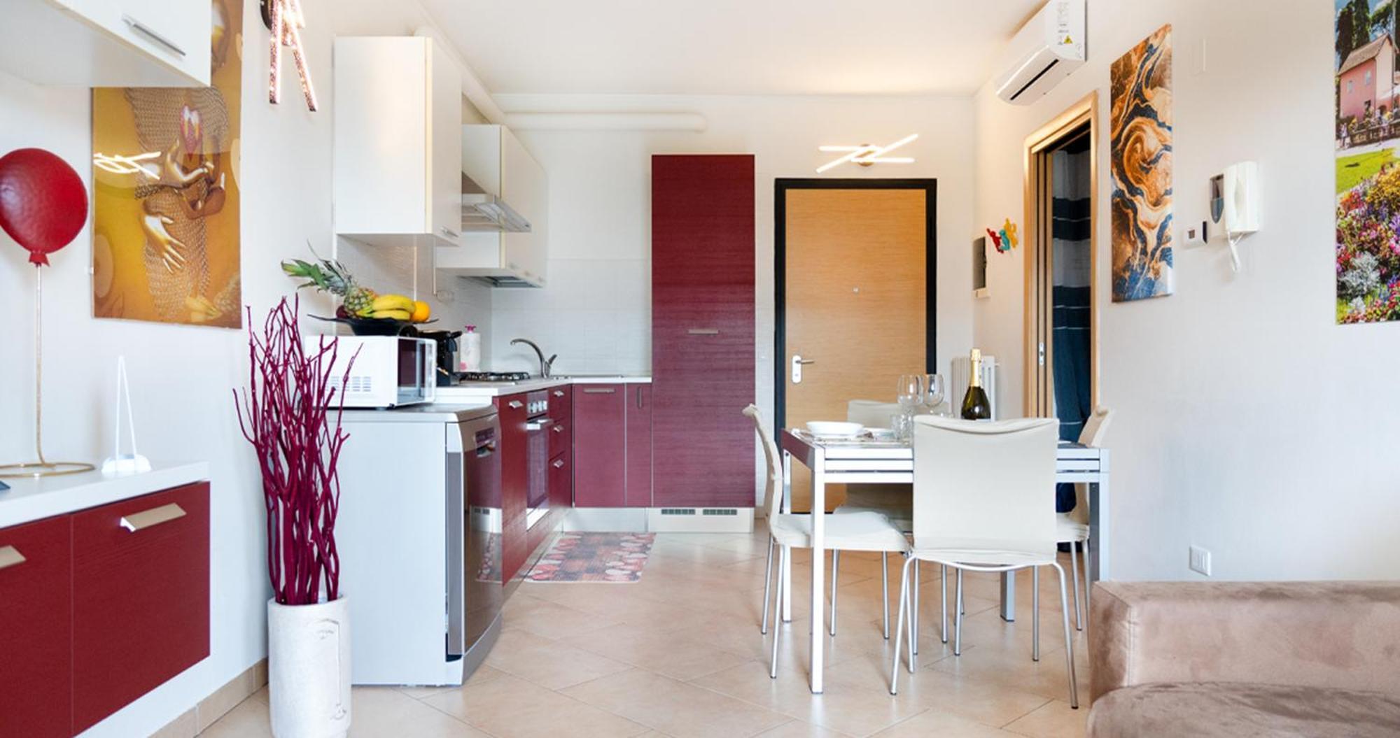 Oleandro Apartment - Featuring A Private Garden And Access To 5 Pools Desenzano del Garda Esterno foto